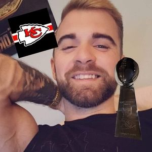 Meet your Posher, Zach